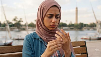 انا مخطوبه وسلفتي اتصلت بيا قالتلي 