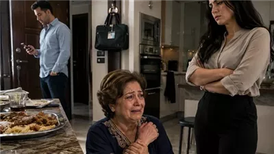 مرات ابني مدت إيديها عليا وعورتني