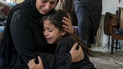 بنتي الصغيره كانت بتلعب مع اخوها