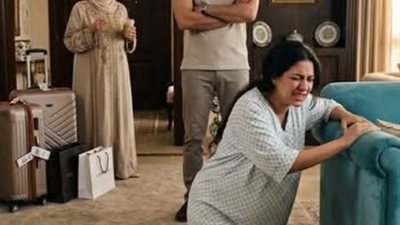 نظرت حماتي إلى بطني وأنا في شهري التاسع وقالت لزوجي ببرود