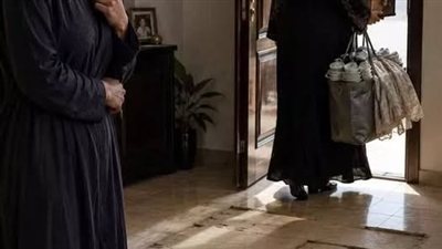 لم تمضِ سوى عشر دقائق على انتهاء إجراءات الخلع 