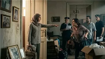 سكنت ابن خالى  ومراته